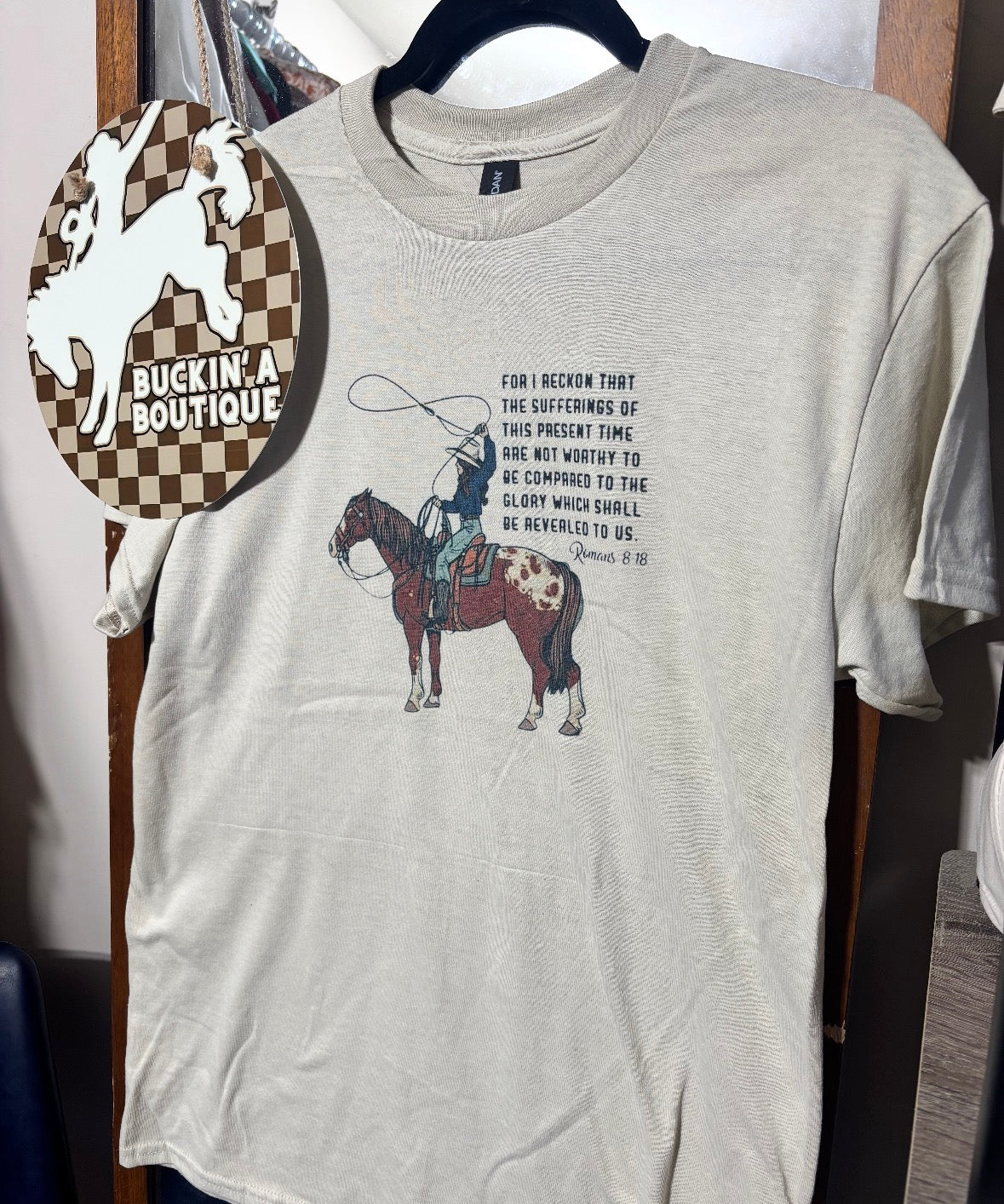 Bible Verse Romans 8:18 Graphic Tee