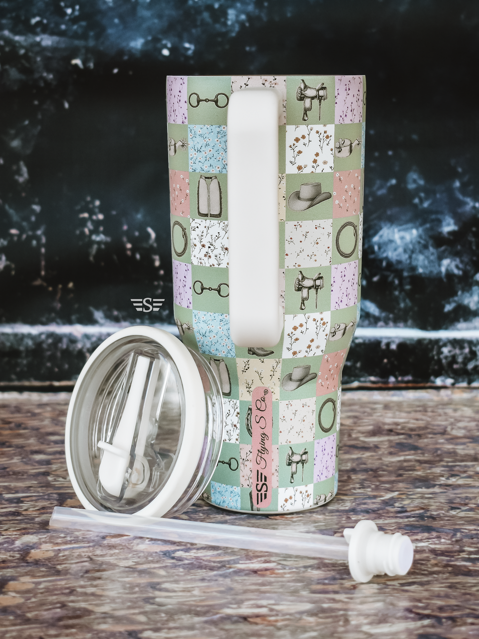 Boots, Bits,and Blossoms WashEasy™ Flip Lid 32oz Tumbler