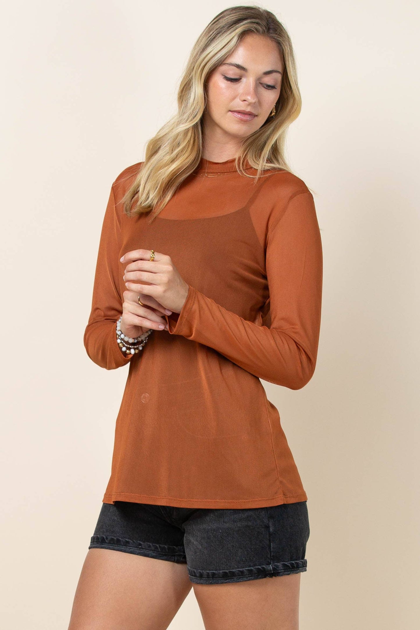 RUST- SOLID MESH TOP