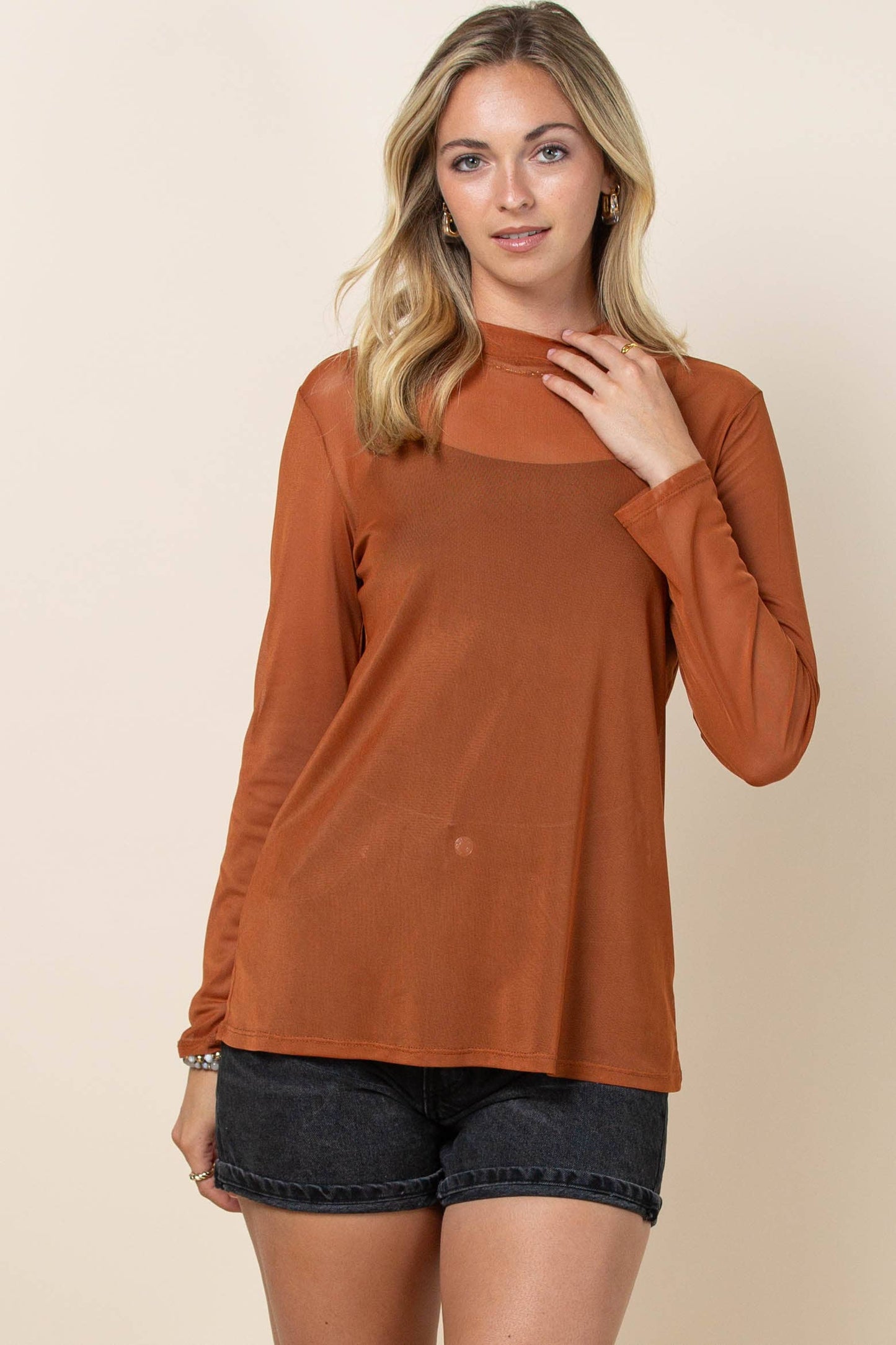 RUST- SOLID MESH TOP