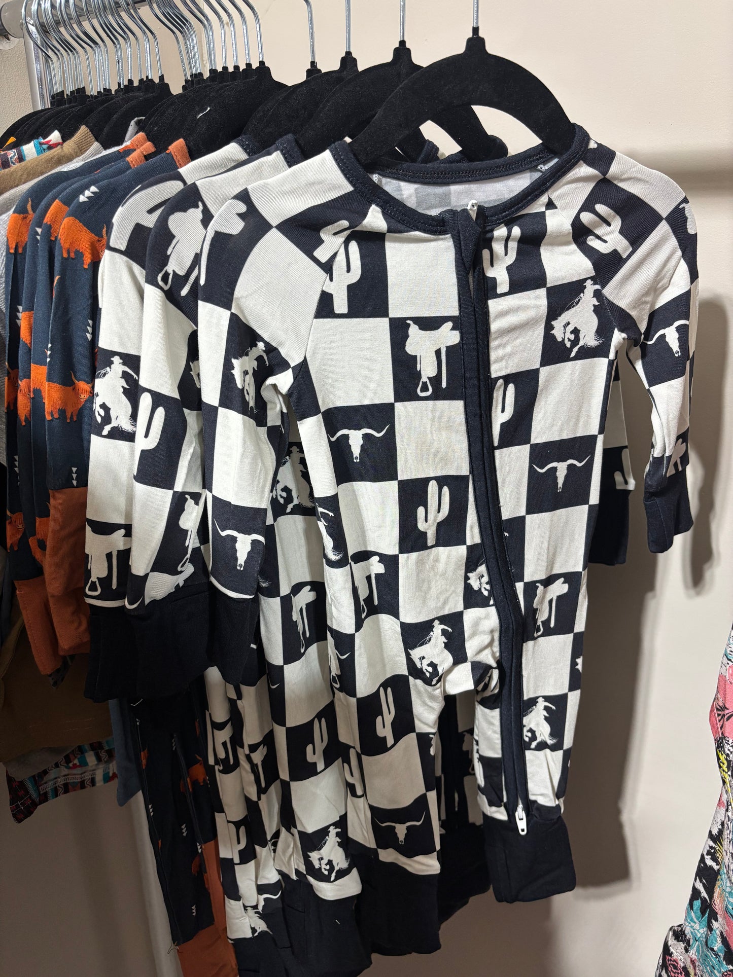 Black & White Checkered Western Bamboo