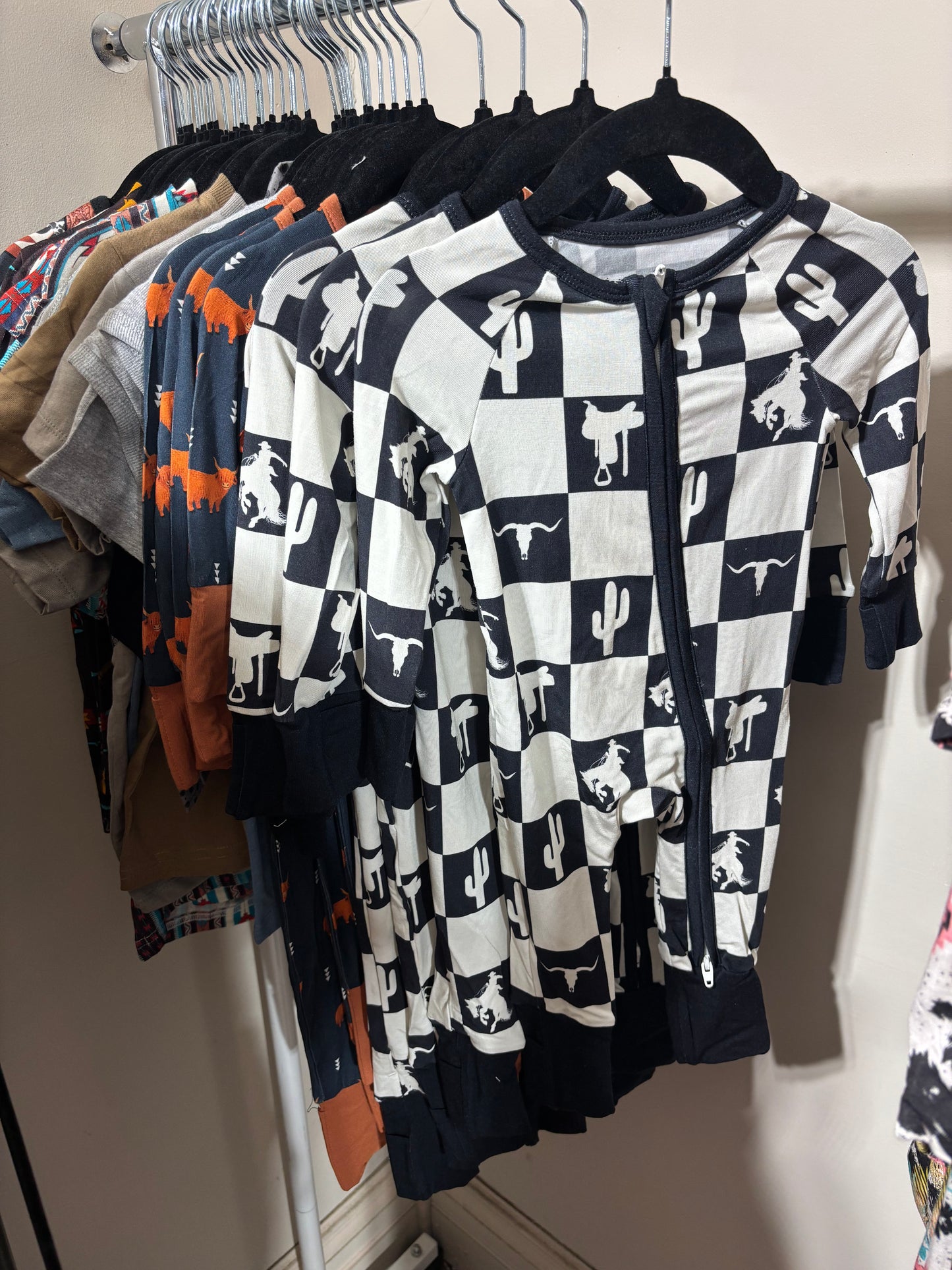 Black & White Checkered Western Bamboo