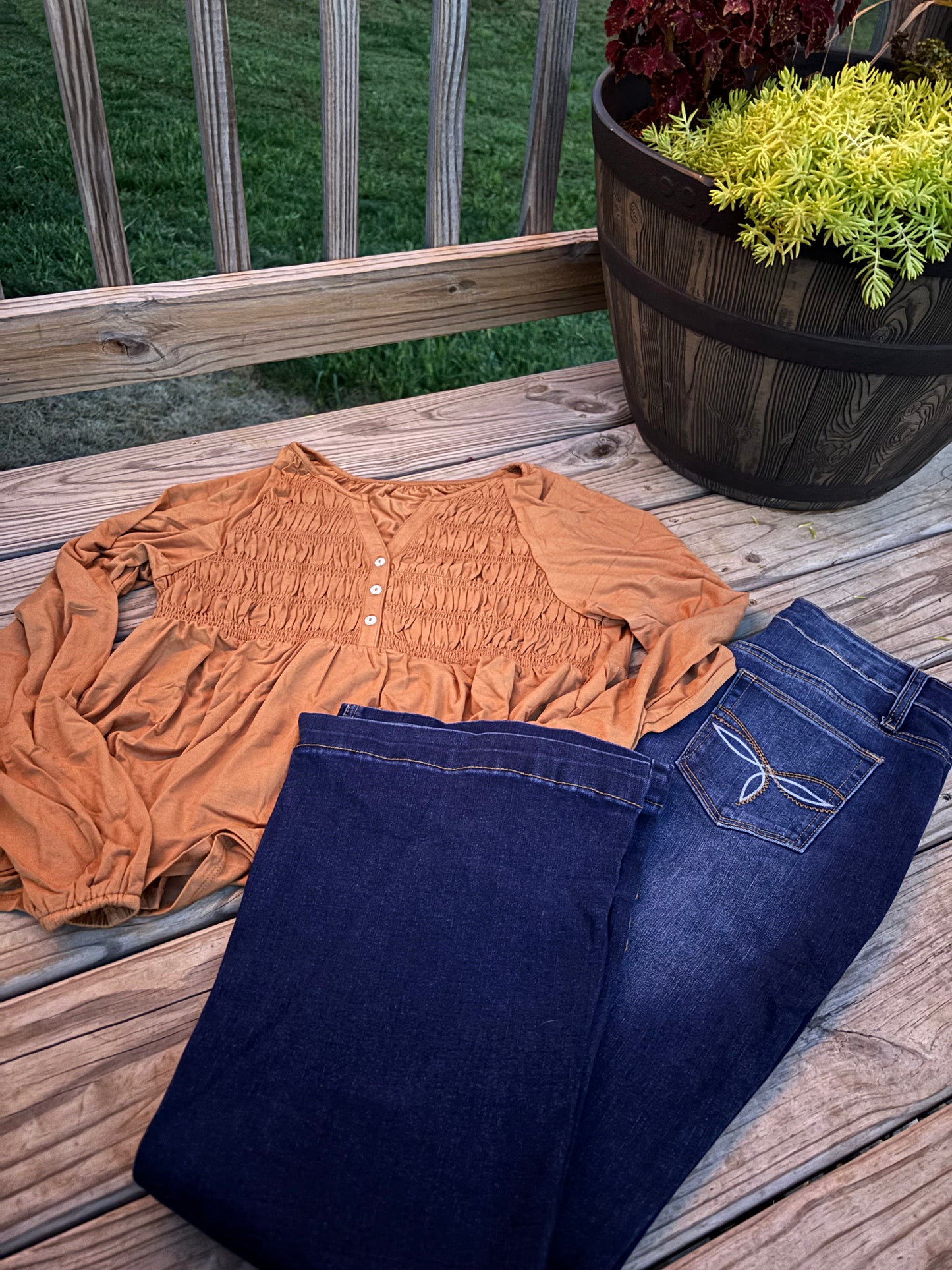 Western Stitch Patched Pocket Bootcut Jeans