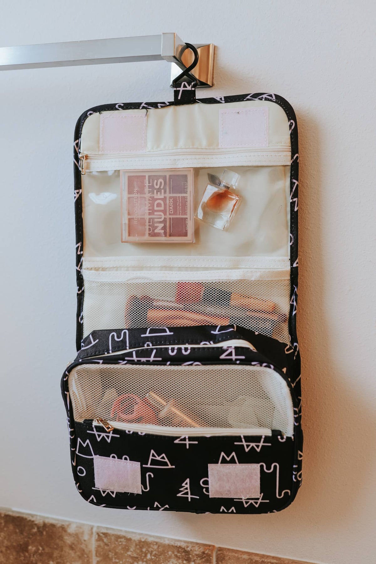 Black Brand Hanging Tote