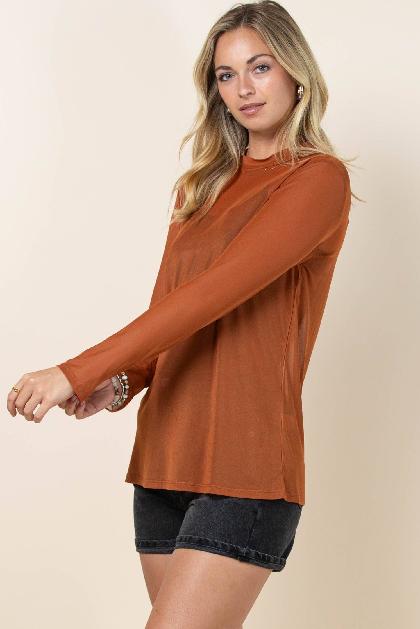 RUST- SOLID MESH TOP