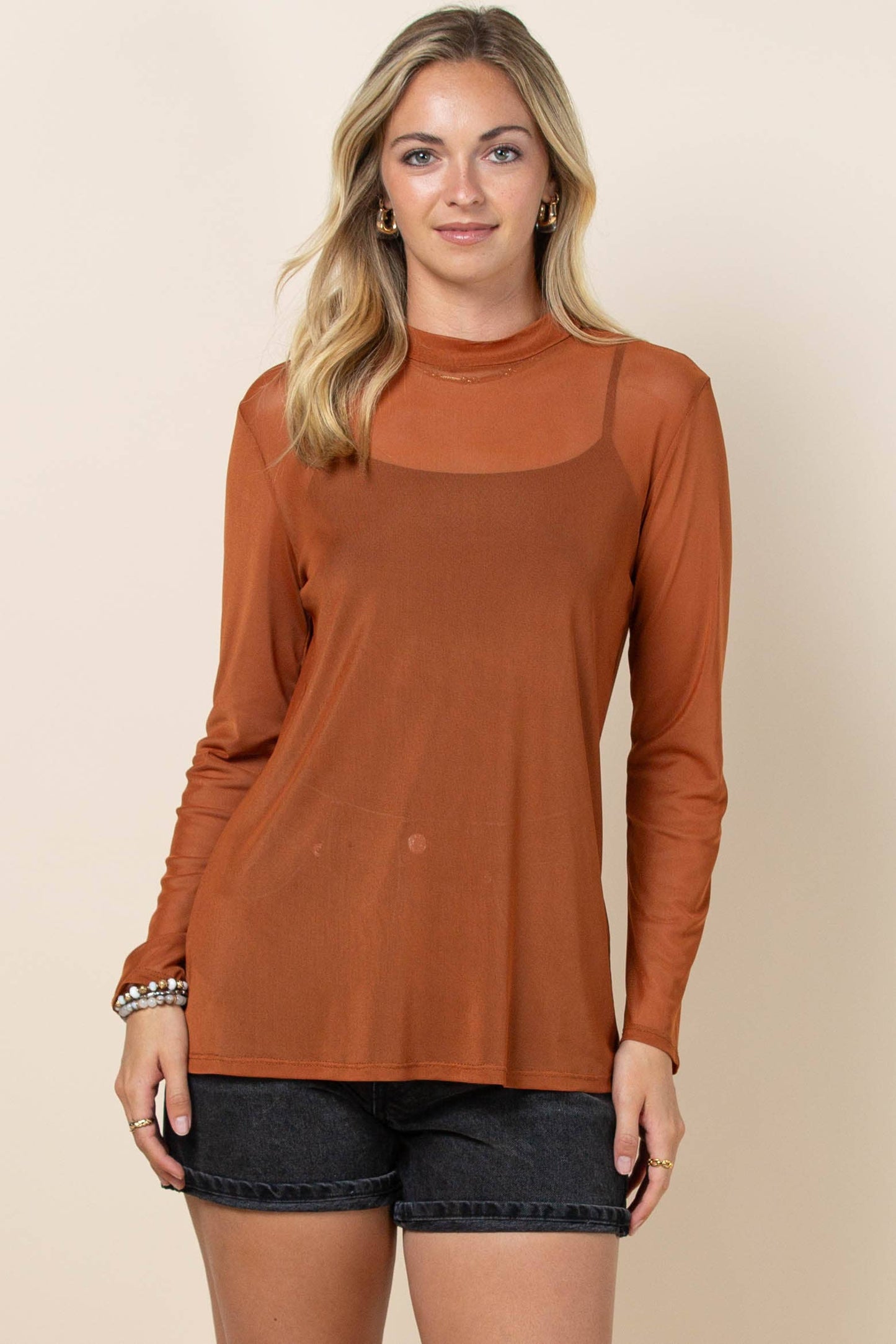 RUST- SOLID MESH TOP