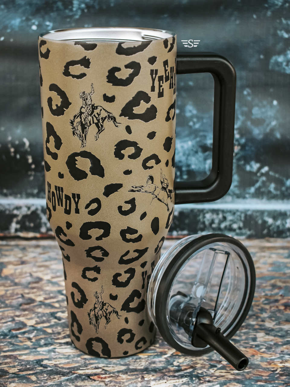 Spotted & Spurred 40oz Flip Top Tumbler